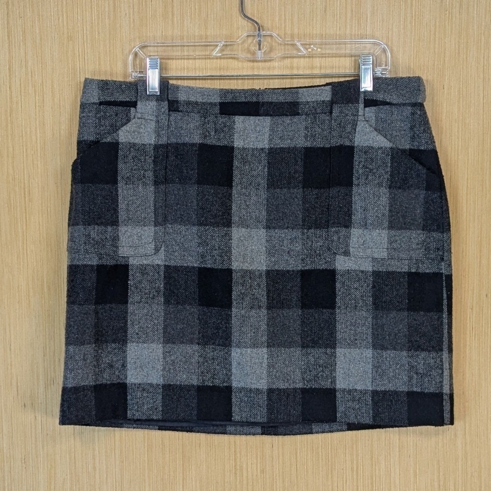 Womens Preppy Dark Academia Schoolgirl Grey Black Plaid Wool Blend Mini Skirt 14